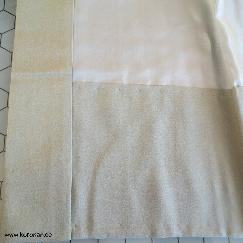 gemalte Hafenlandschaft, Boote, schilffarbene Seide, Juban Unter Kimono