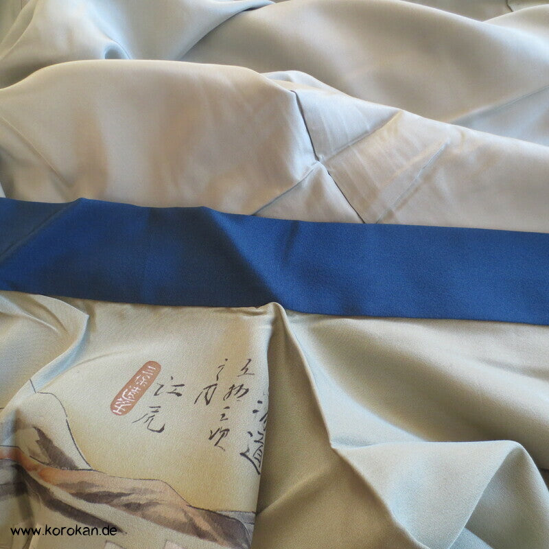 gemalte Hafenlandschaft, Boote, schilffarbene Seide, Juban Unter Kimono