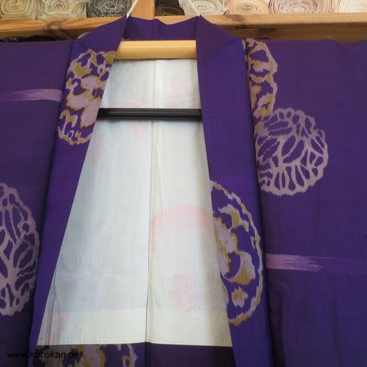 Kusudama Meisen Seiden Haori Kimono Jacke, Murasaki lila