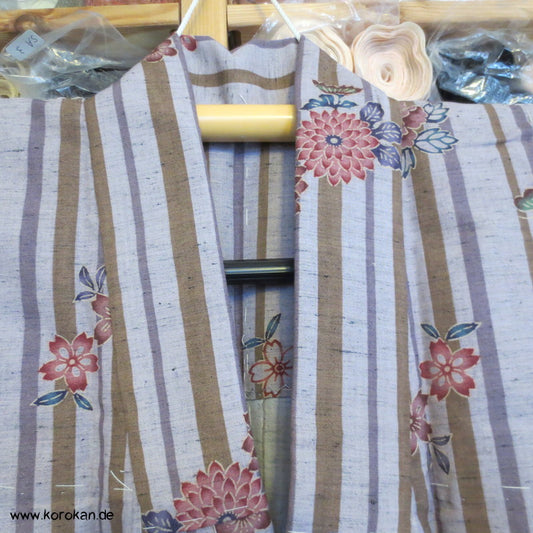 Streifen und Blumen Kosode Hitoe - ungefütterter Kimono
