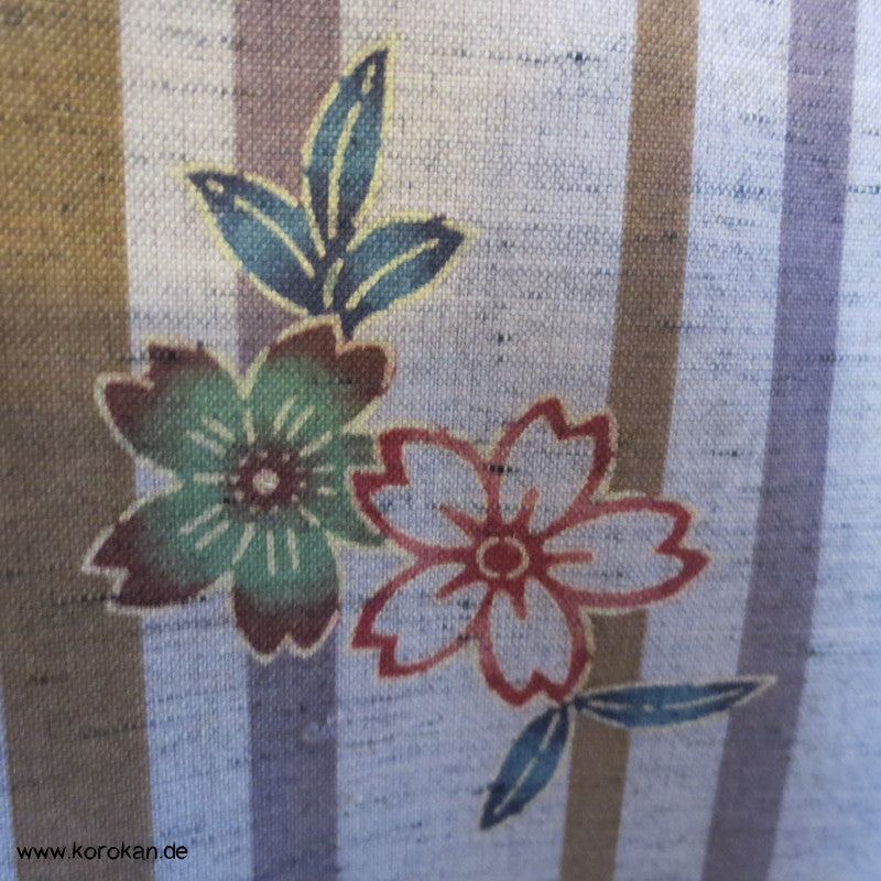 Streifen und Blumen Kosode Hitoe - ungefütterter Kimono