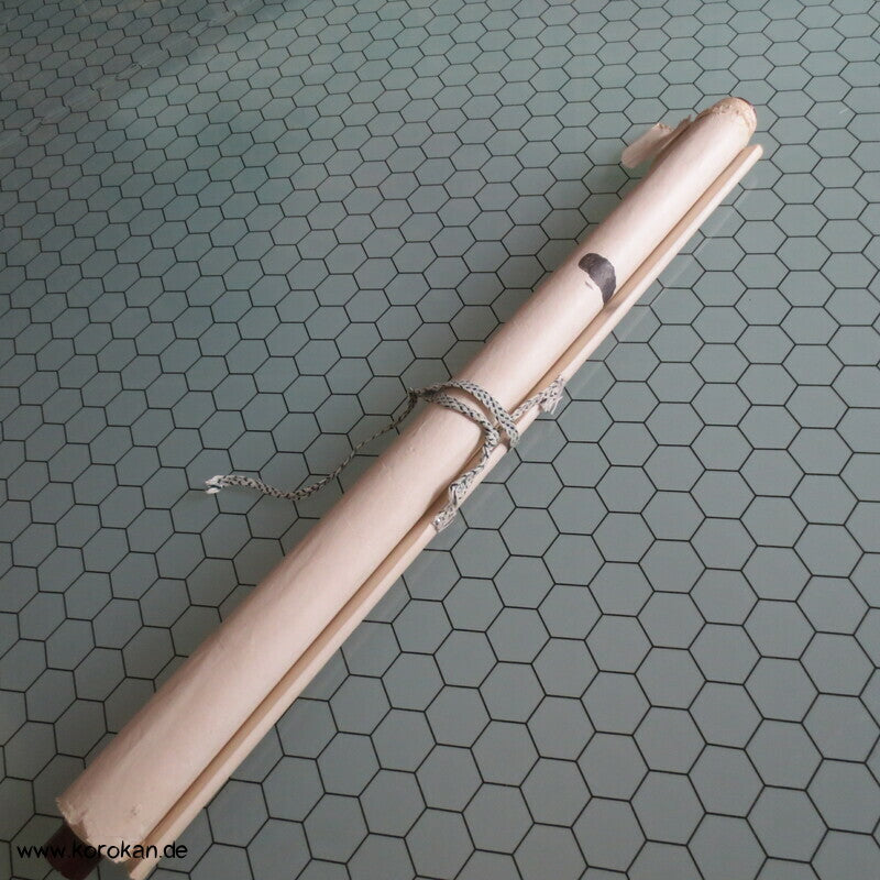 japanische Papierrolle mit Holzbeschwerung - für Bilder