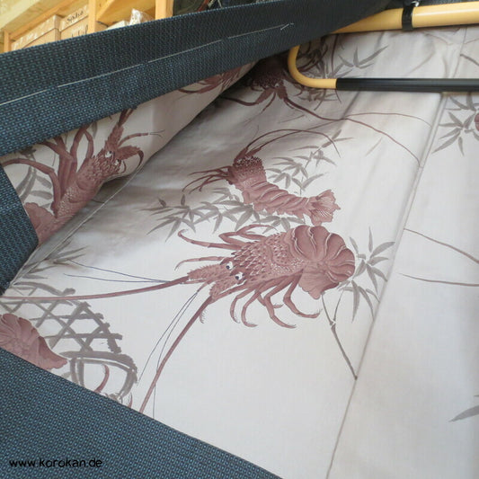 blauer Tsumugi Kasuri Seiden Haori, Langustendruck Futter