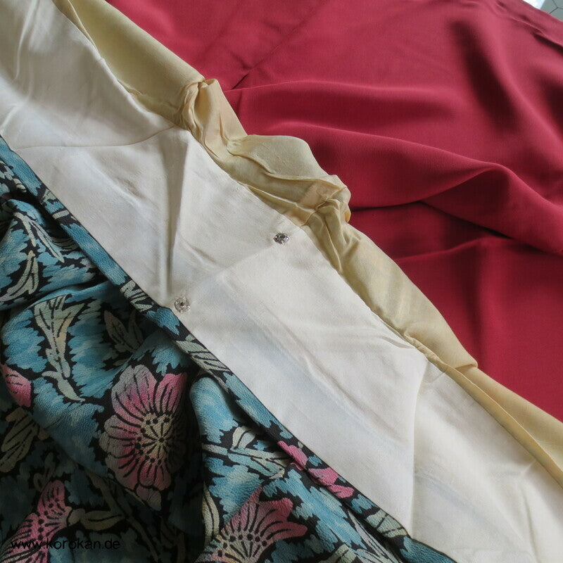 Seidencrepe indische Blume japansicher Komon Kimono
