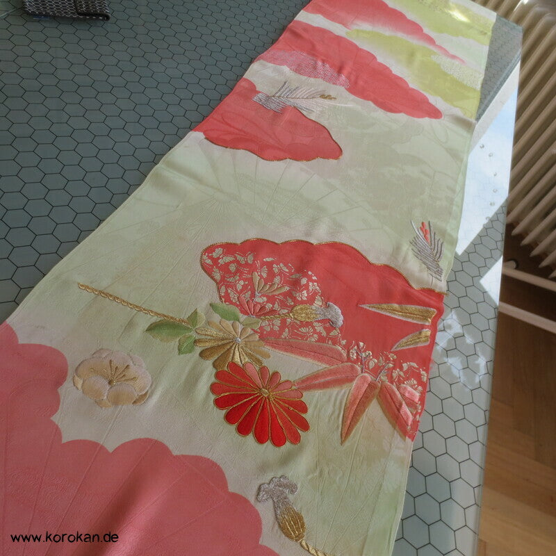 Fächer Rinzu Damast Seide, Stickerei, Furisode Stoffstücke