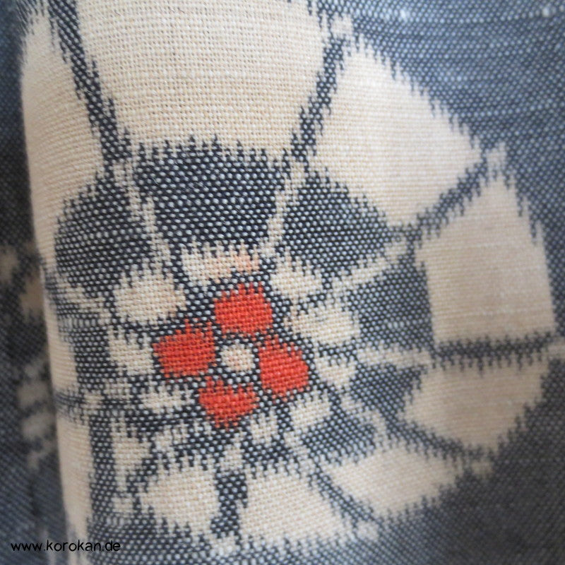 Bangasa Papierschirme Hitoe Woll Kasuri Kimono