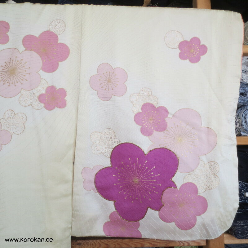 Ume Pflaumenblüten Homongi Kimono