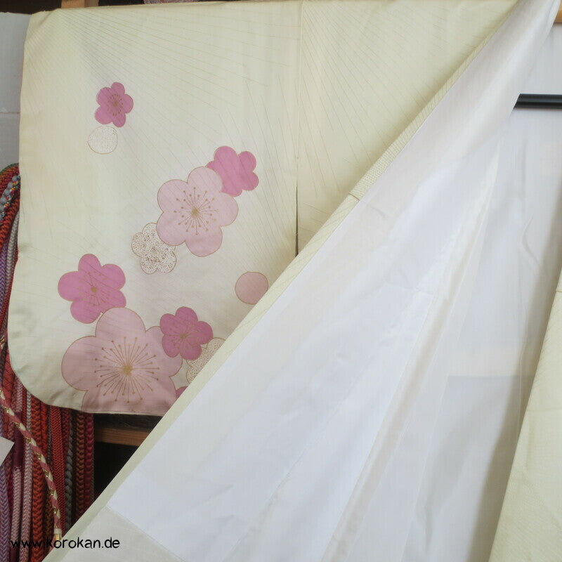 Ume Pflaumenblüten Homongi Kimono