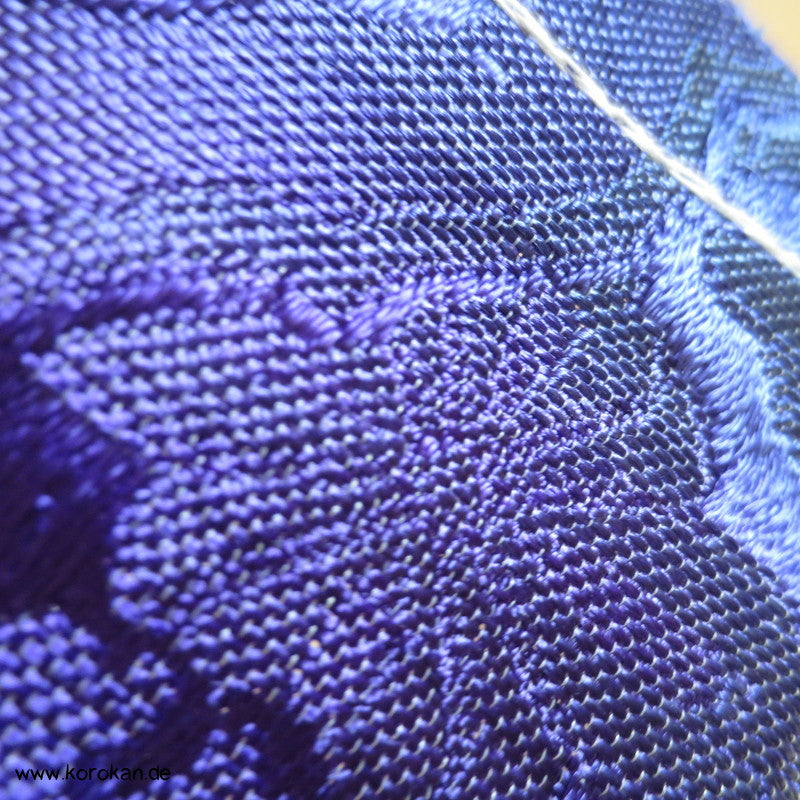 Phönix Roundels auf Wisteria Grund Seidenbrokat
