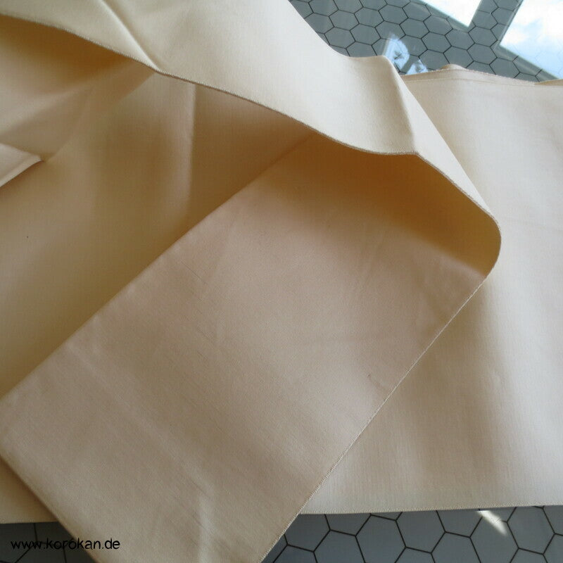 Nagoya Obi, Flechtbandkringel auf creme