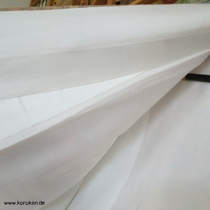 pastellbeige Musterstreifen mit Gold Seidencrepe Komon Kimono