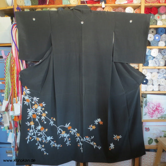 Sakura Zweige Tomesode Seiden Kimono