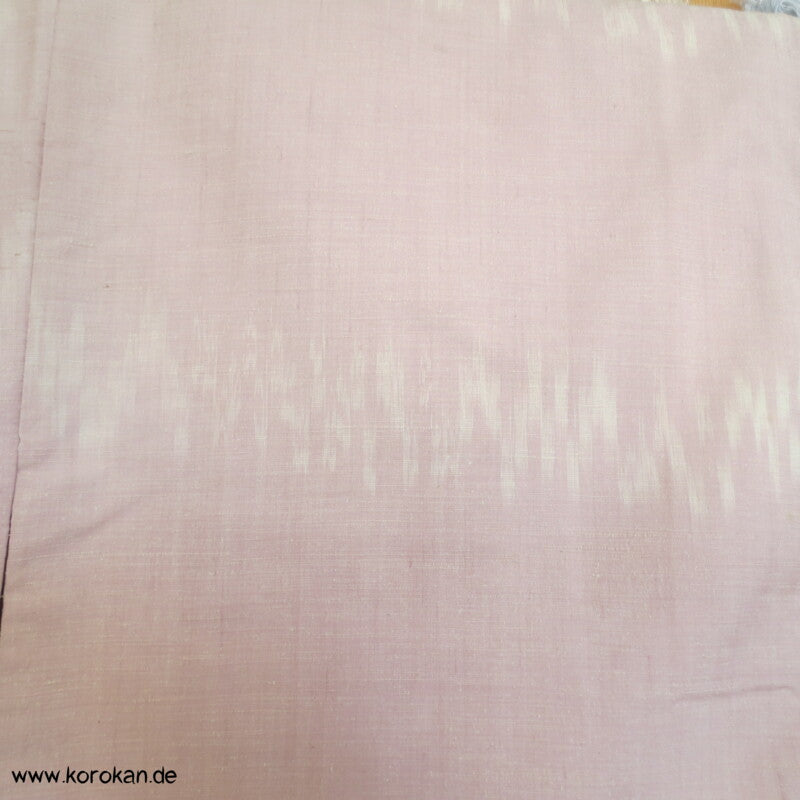 japanischer zartrosa Sakura Kasuri Nebel Tsumugi Seiden Kimono