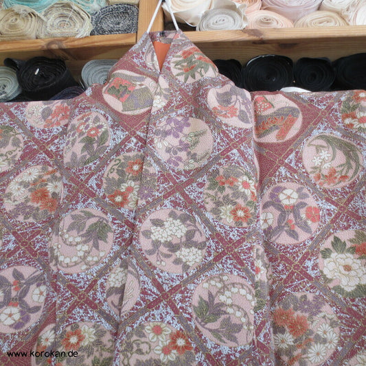 festlicher diagonales Gittermuster Komon Kimono