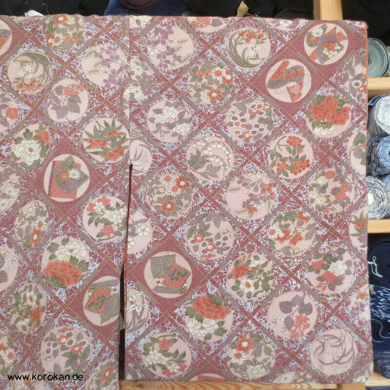 festlicher diagonales Gittermuster Komon Kimono