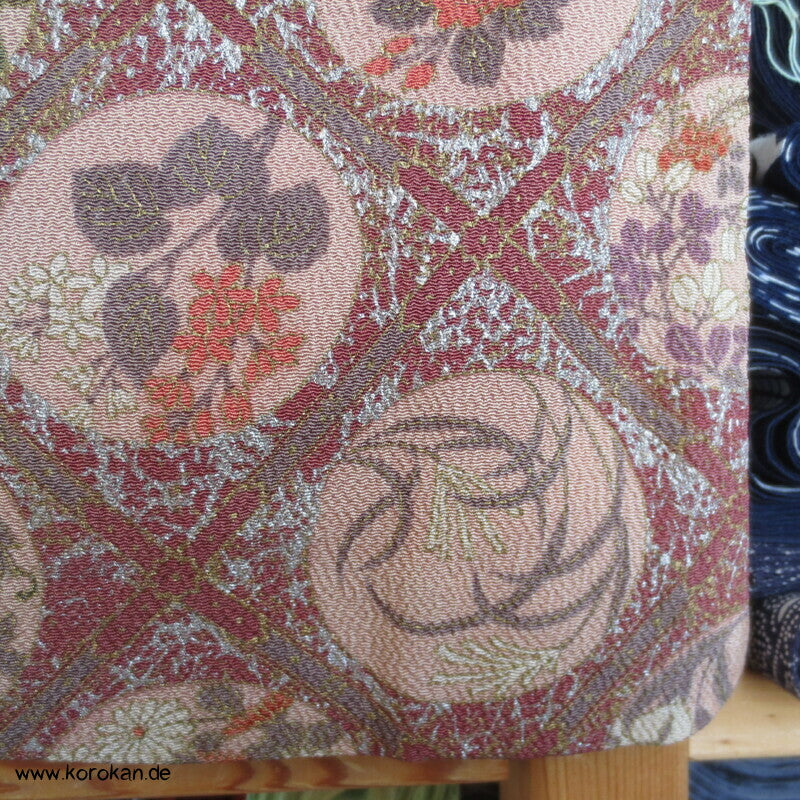 festlicher diagonales Gittermuster Komon Kimono