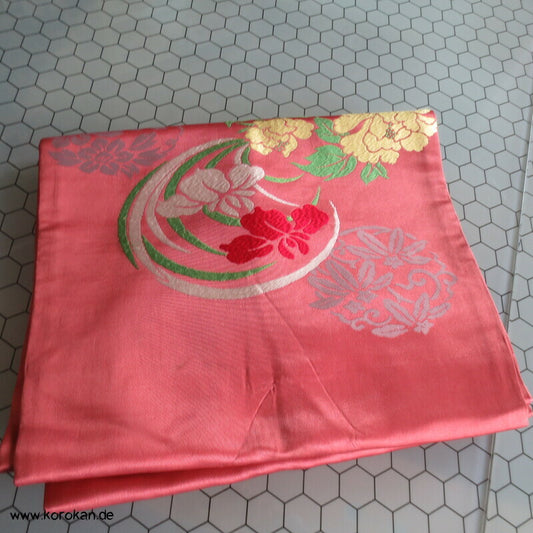 Rondelle mit Blumen, Iris, Kamelie, Bambus Nagoya Obi