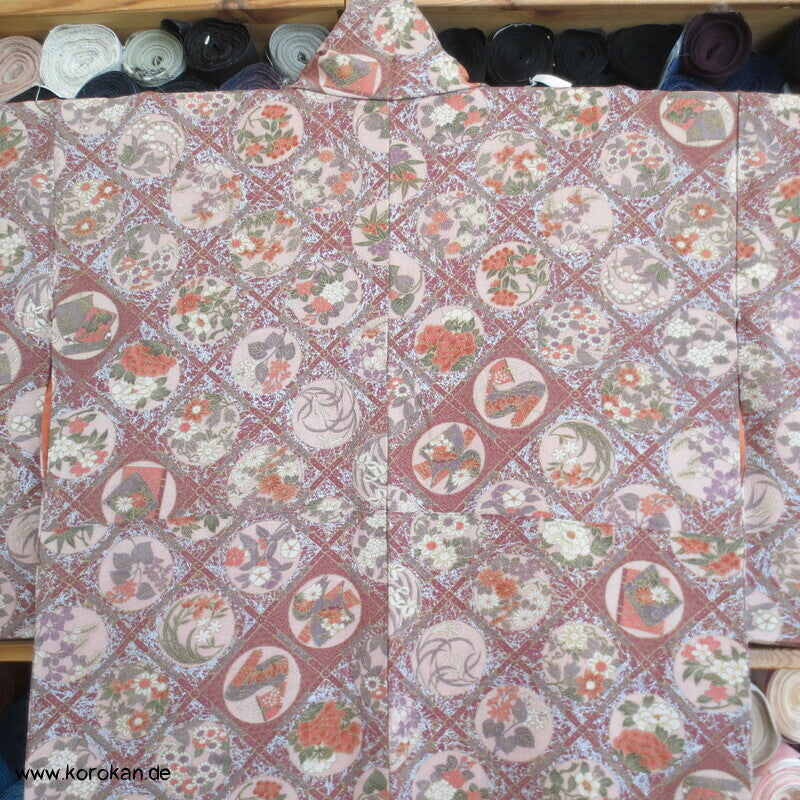 festlicher diagonales Gittermuster Komon Kimono