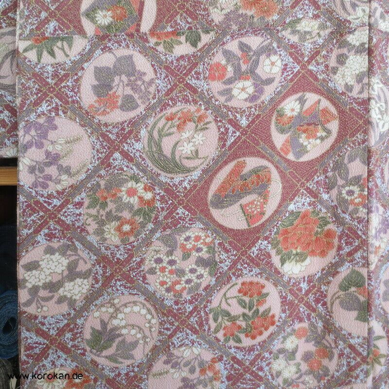 festlicher diagonales Gittermuster Komon Kimono