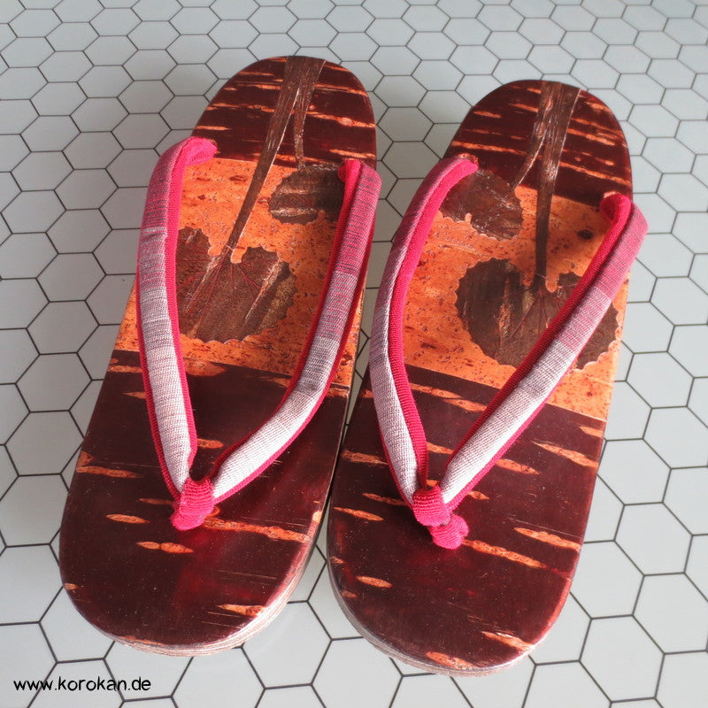 Geta - rundere schmalere Form für Damen - 23 cm