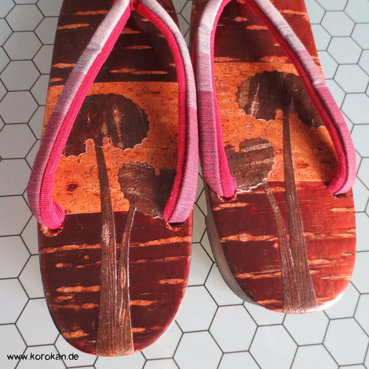 Geta - rundere schmalere Form für Damen - 23 cm