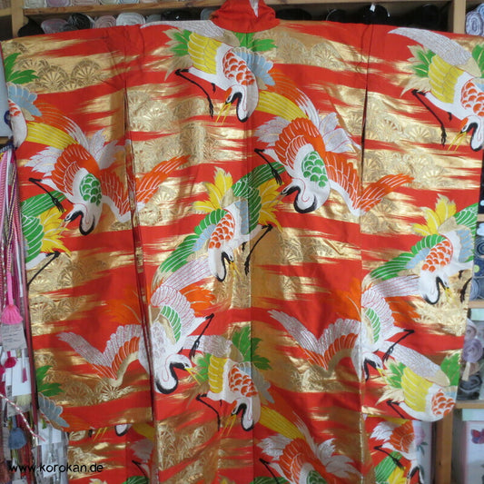 Kranich Brokat Uchikake - japanischer Kimono Hochzeitsmantel