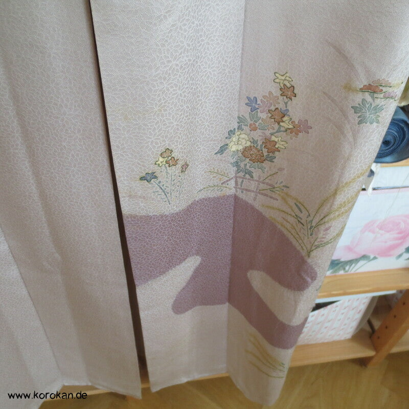 Blüten am Fluss - blassmauve Tsukesage Sogo Kimono