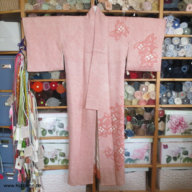Full Shibori Shippo Motive Tsukesage Kimono
