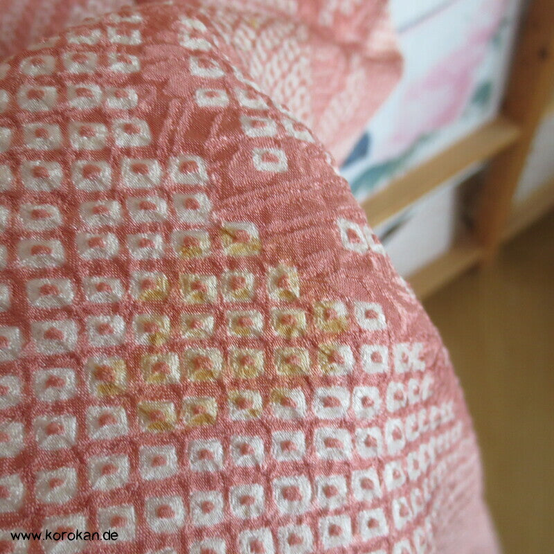 Full Shibori Shippo Motive Tsukesage Kimono