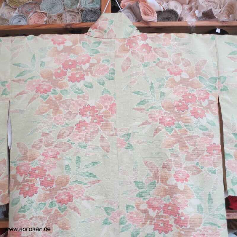 Blüten und Blätter Kasuri Tsumugi Kimono
