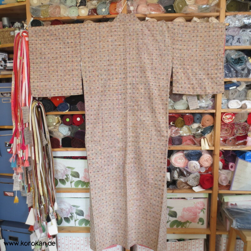 buntes Kleinkaro Kasuri Tsumugi Seiden Kimono, Japan