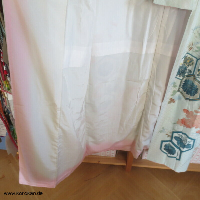 Kikko mit unterschiedlichen Motiven Homongi Kimono