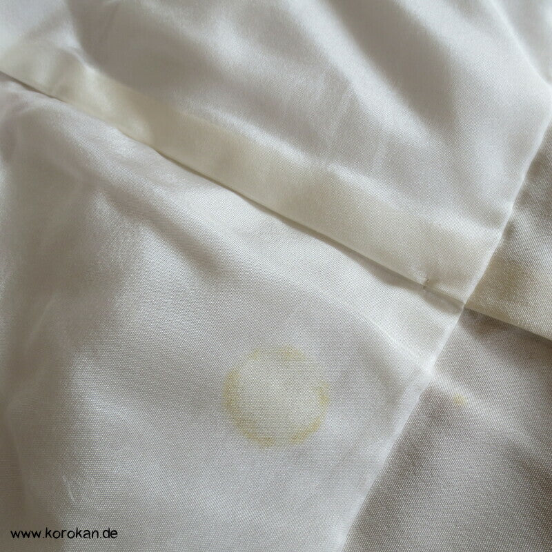 grauer Fluss mit Shibori und Stickerei Homongi Seiden Kimono