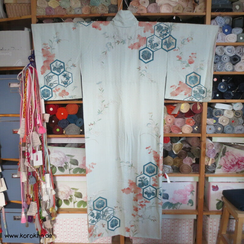 Kikko mit unterschiedlichen Motiven Homongi Kimono