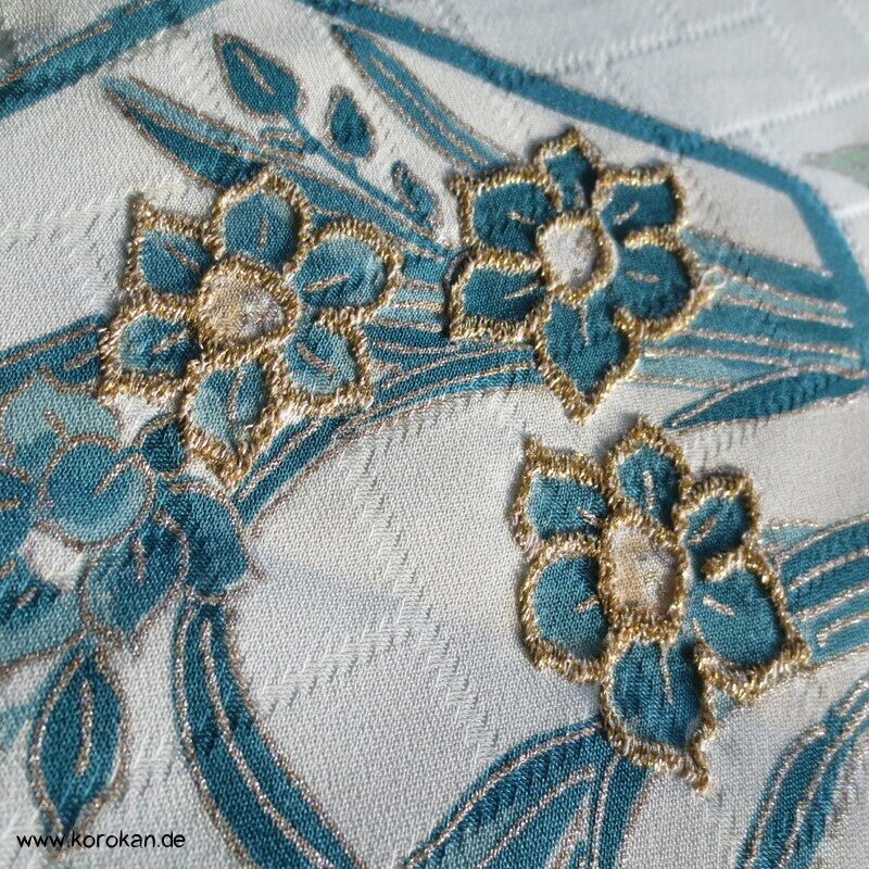 Kikko mit unterschiedlichen Motiven Homongi Kimono