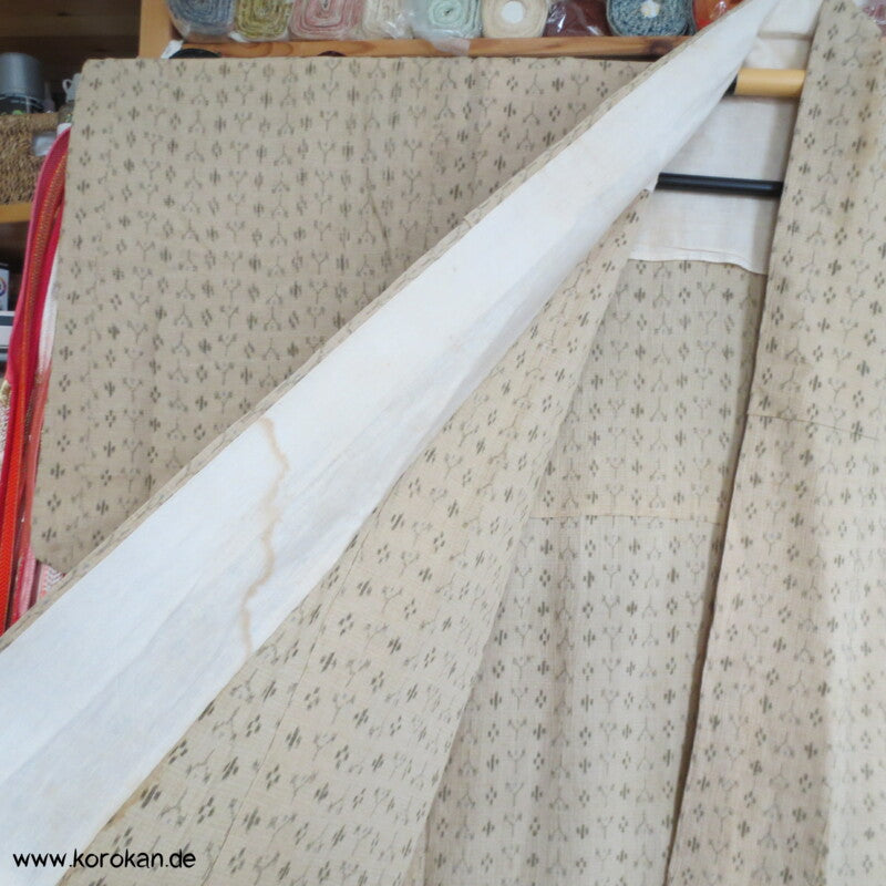 geometrisches Kasuri Muster Hitoe / Yukata - teilgefütterter Kimono aus Hanf