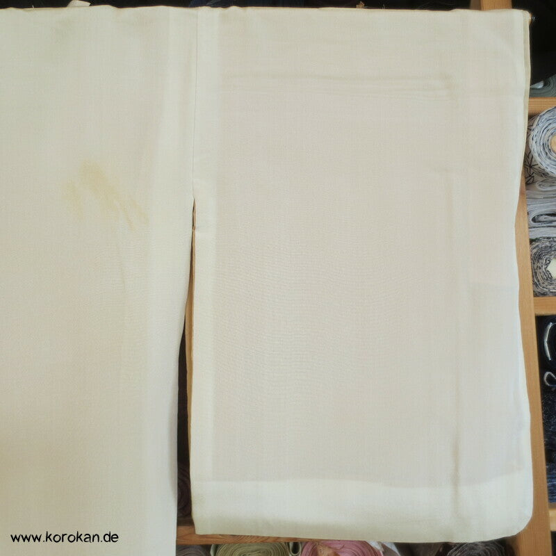 Nakagi Zwischenlagen Kimono, uni natur Seidencrepe