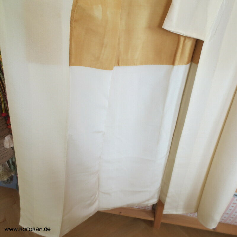 Nakagi Zwischenlagen Kimono, uni natur Seidencrepe