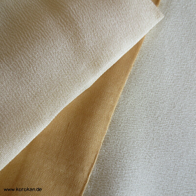 Nakagi Zwischenlagen Kimono, uni natur Seidencrepe