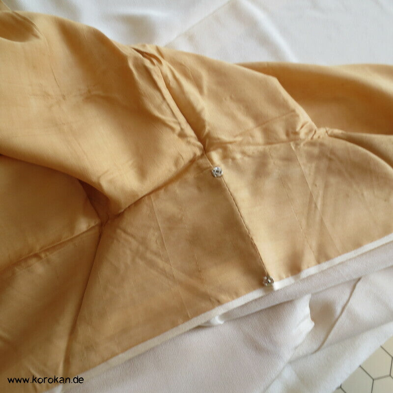 Nakagi Zwischenlagen Kimono, uni natur Seidencrepe