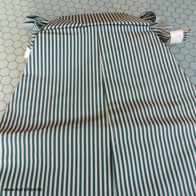 grün - grau gestreifte Hakama - Umanori Hosen - Typ