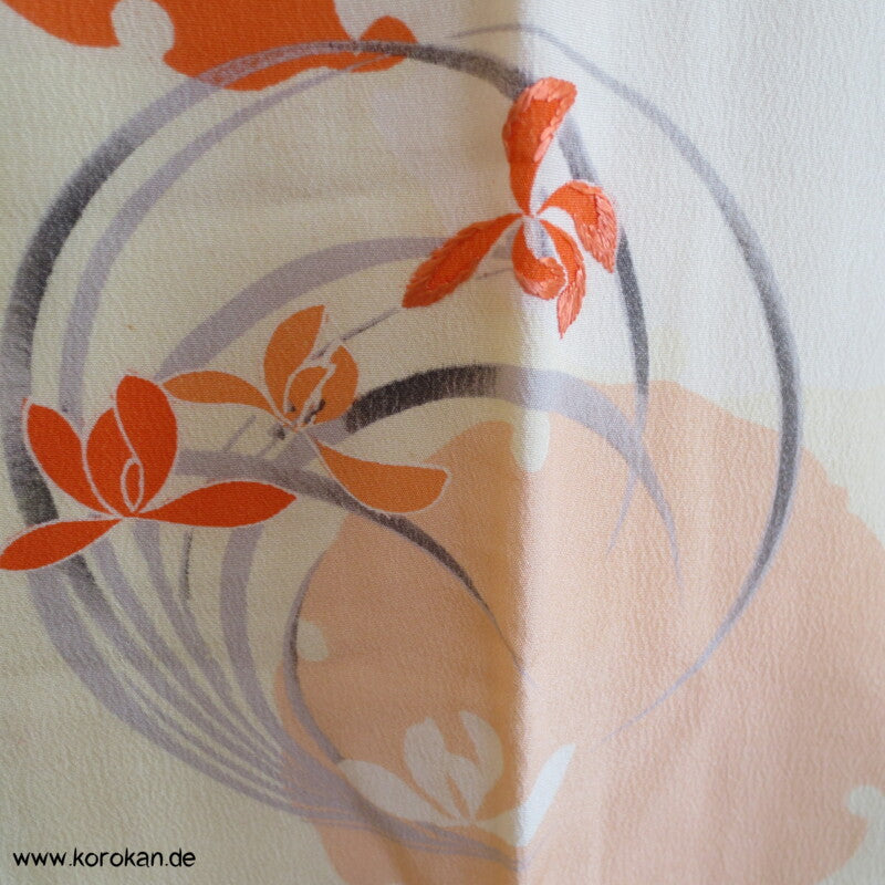 Kusudama Blumenkugel Juban Kimono, teilbestickte Seide