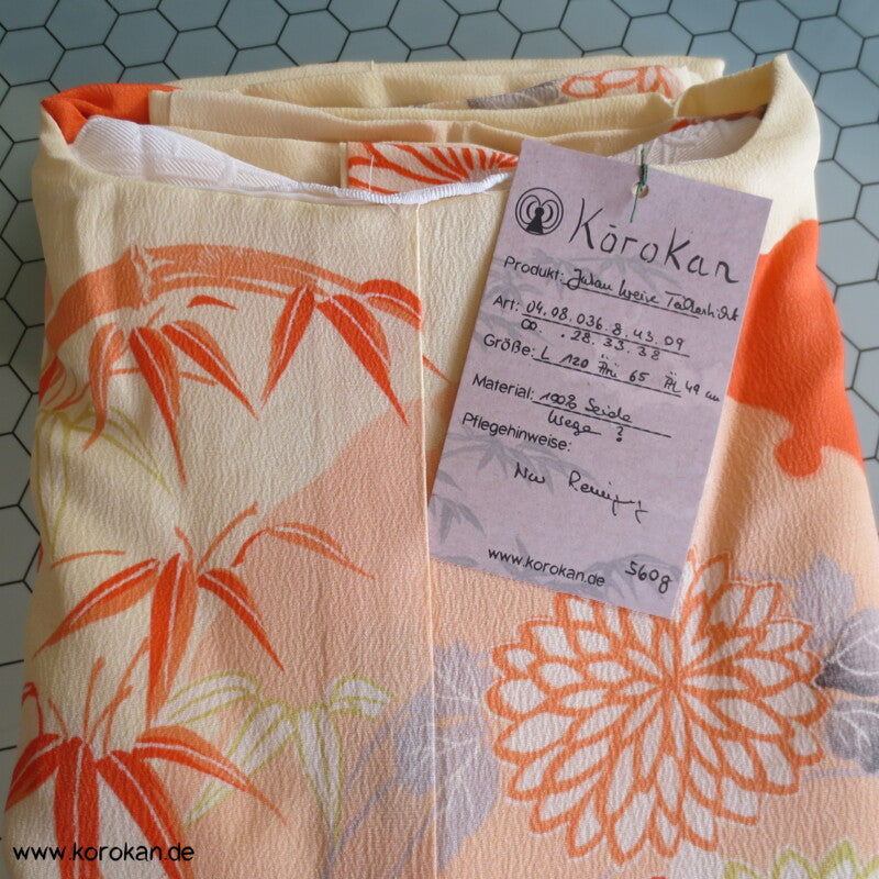 Kusudama Blumenkugel Juban Kimono, teilbestickte Seide