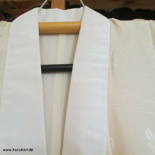 Chrysanthemen Seide, Juban Unterkimono