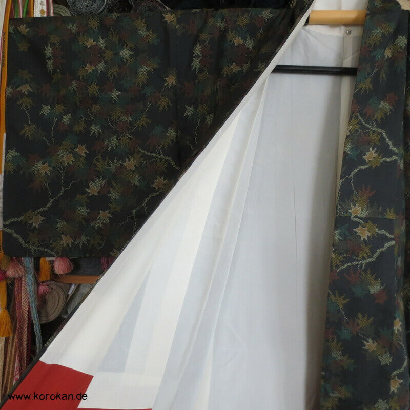 bunte Ahornblätter Kasuri Tsumugi Seiden Kimono