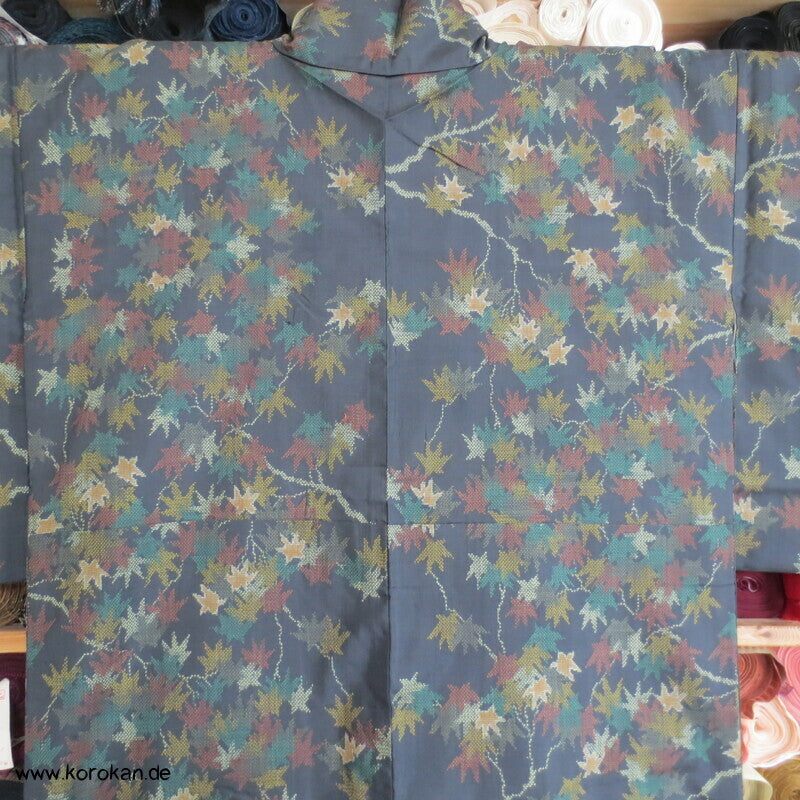bunte Ahornblätter Kasuri Tsumugi Seiden Kimono
