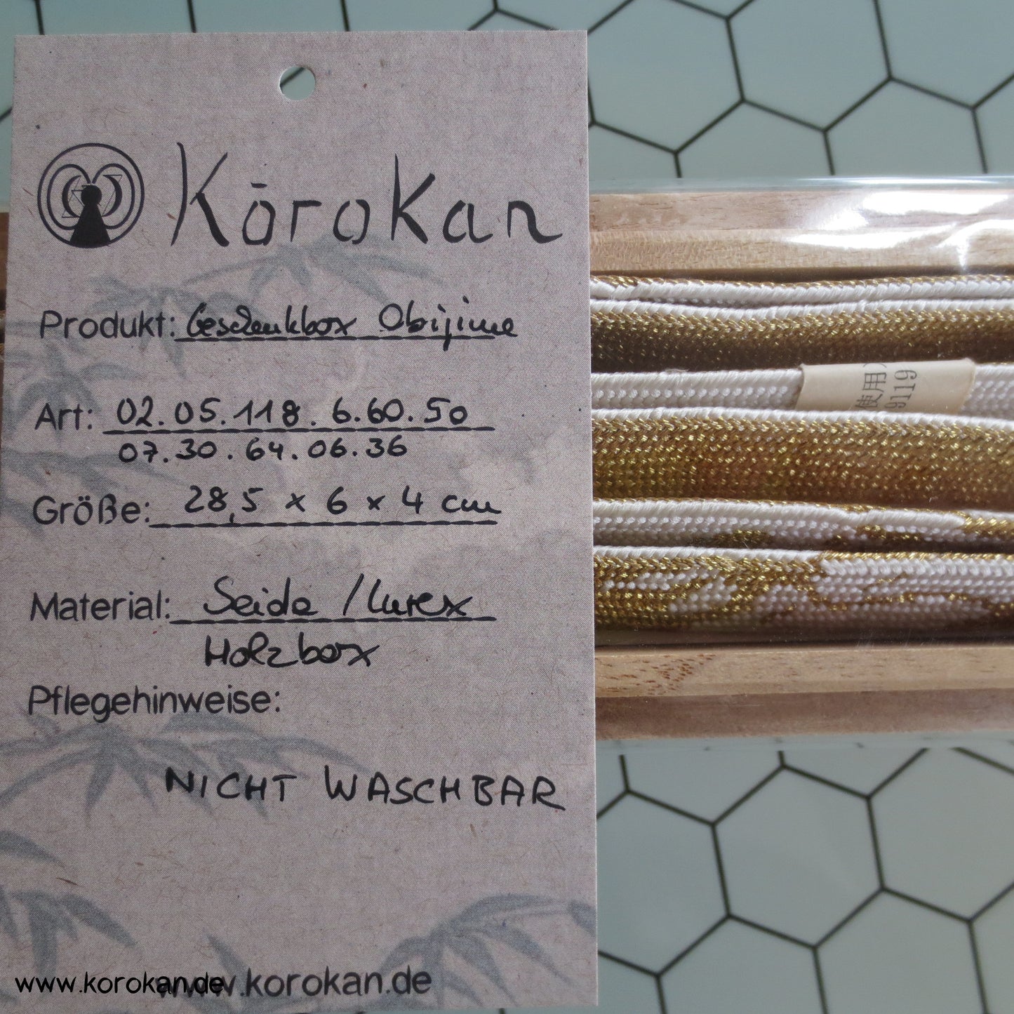 weiß goldener Kranich Braut Obijime in Holz - Geschenkbox