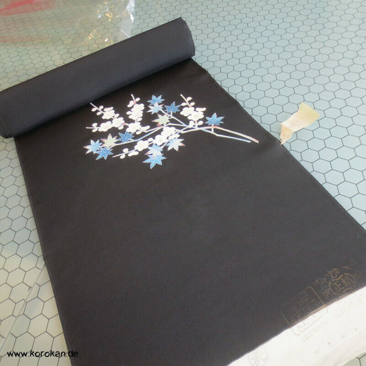 blaue Blütenzweige Crepe Seide Haori Tanmono Kimono Stoffrolle