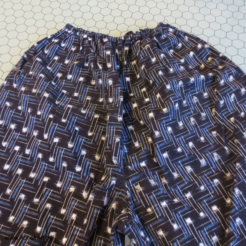 Monpe, japanische Arbeitshose für Frauen, blau, Kasurimuster, Ikat