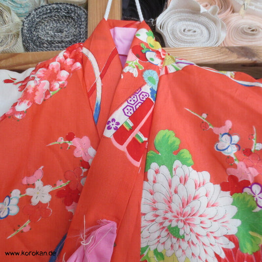 japanischer Säuglings Kimono, dick gepolstert, Taufe